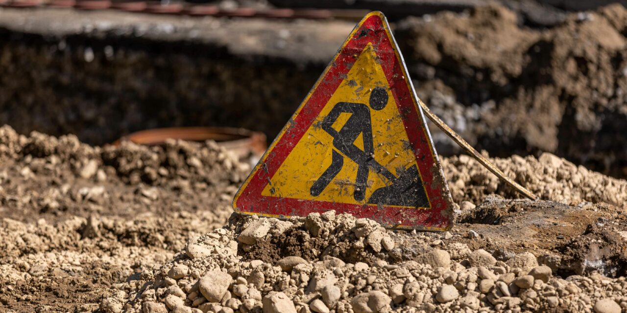 Is a property manager responsible for the negligence of an independent contractor when the property manager retained control of the worksite where an explosion occurred?